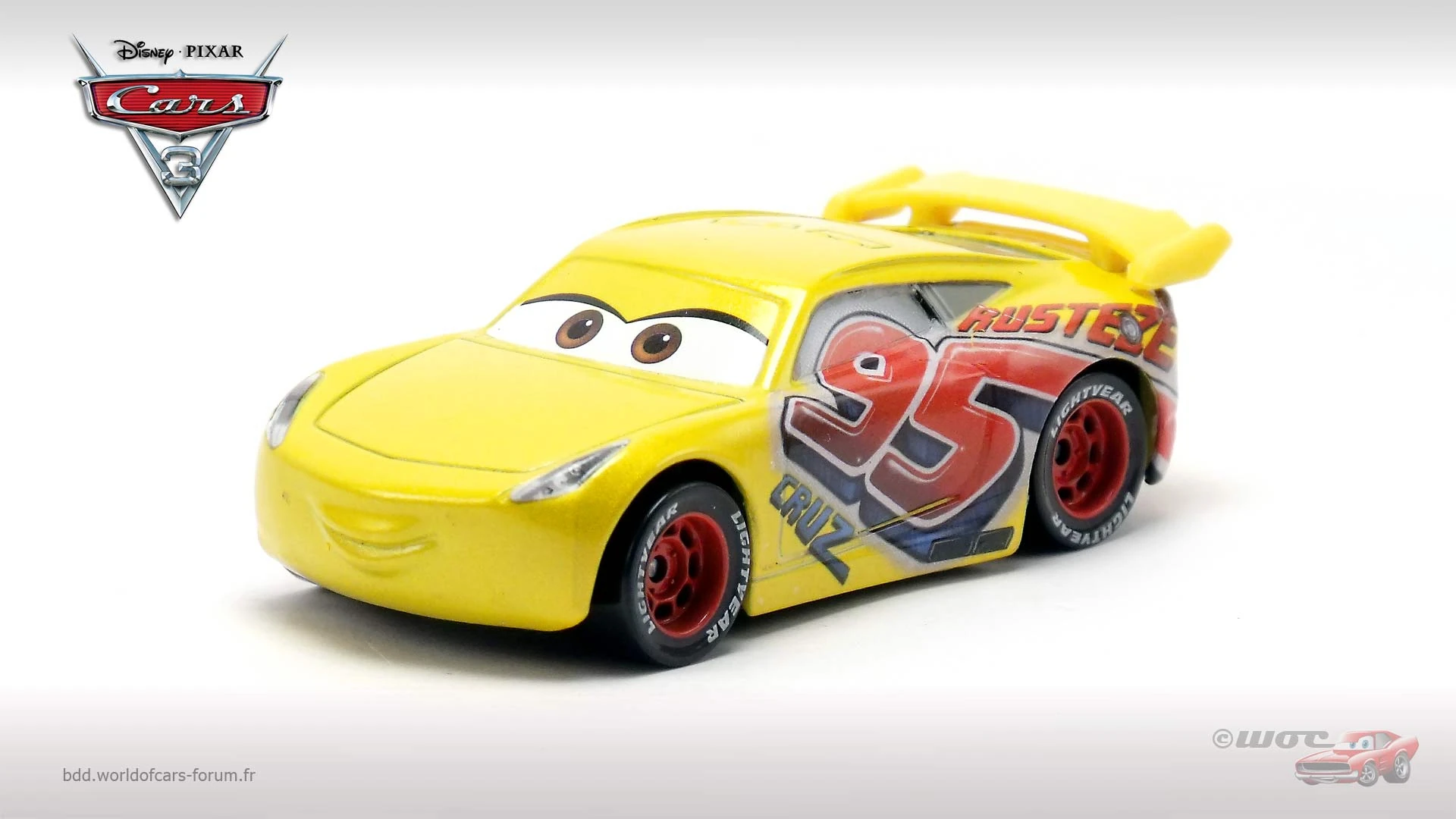 Cruz Ramirez (Rust-Eze) die-cast