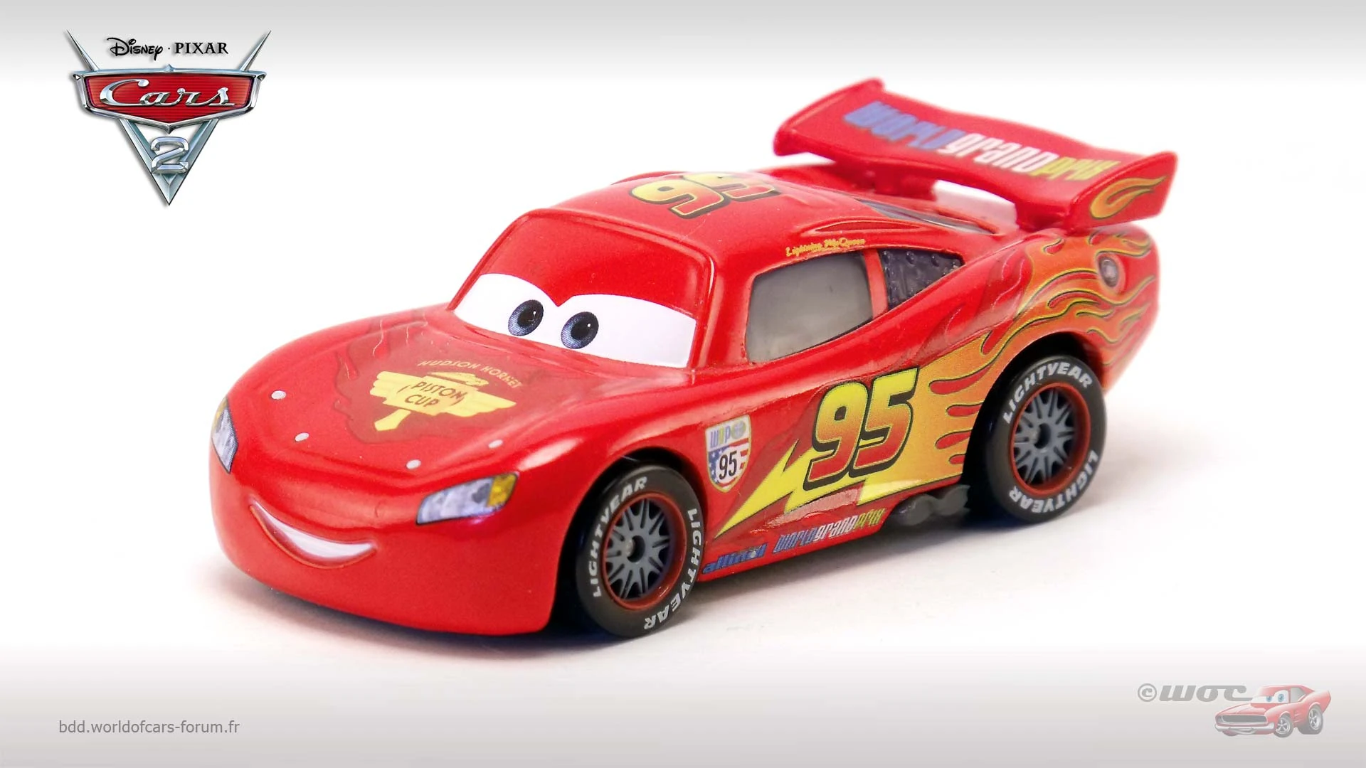 Lightning McQueen With Racing Wheels die-cast