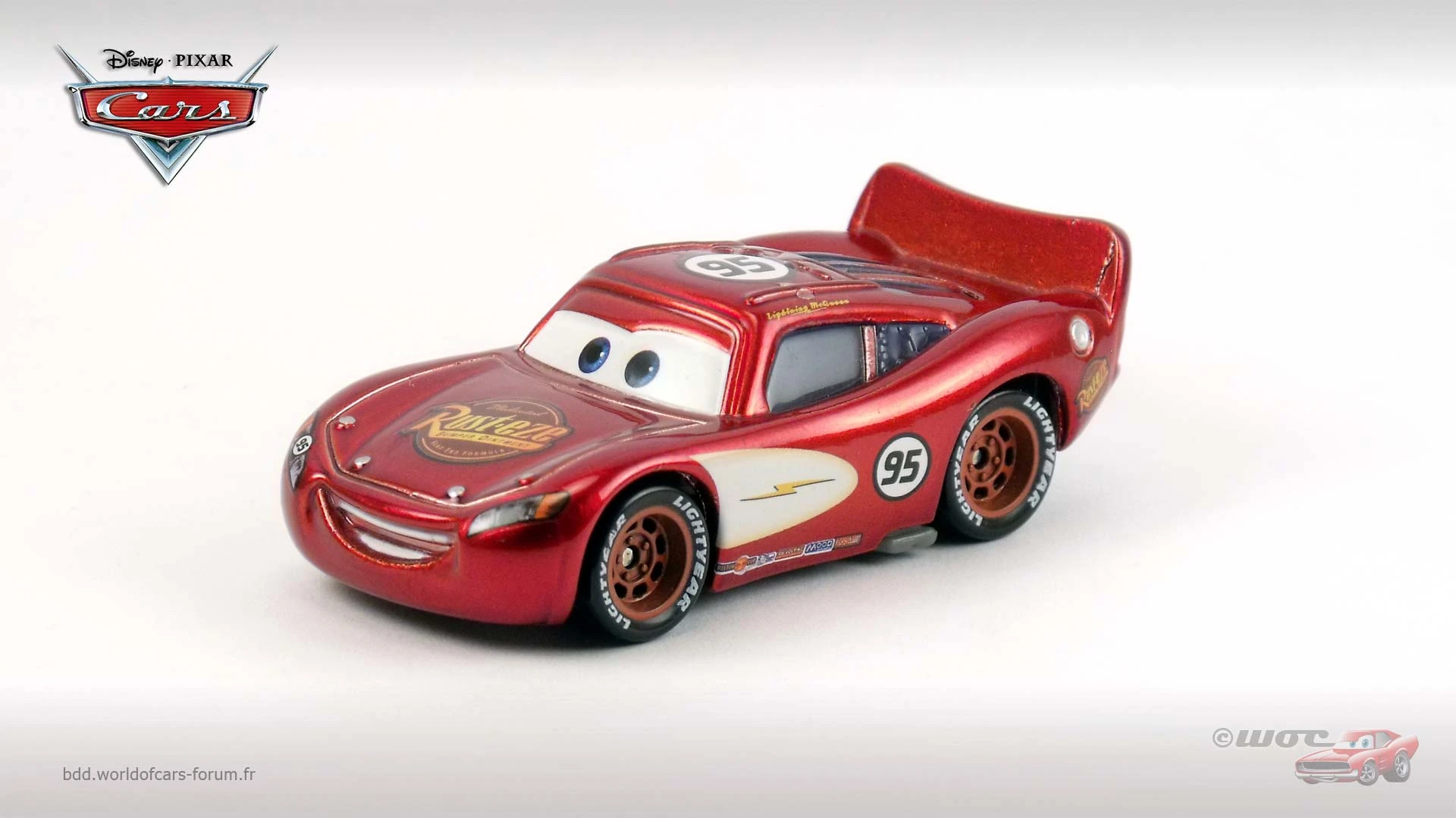 Radiator Springs Lightning McQueen die-cast