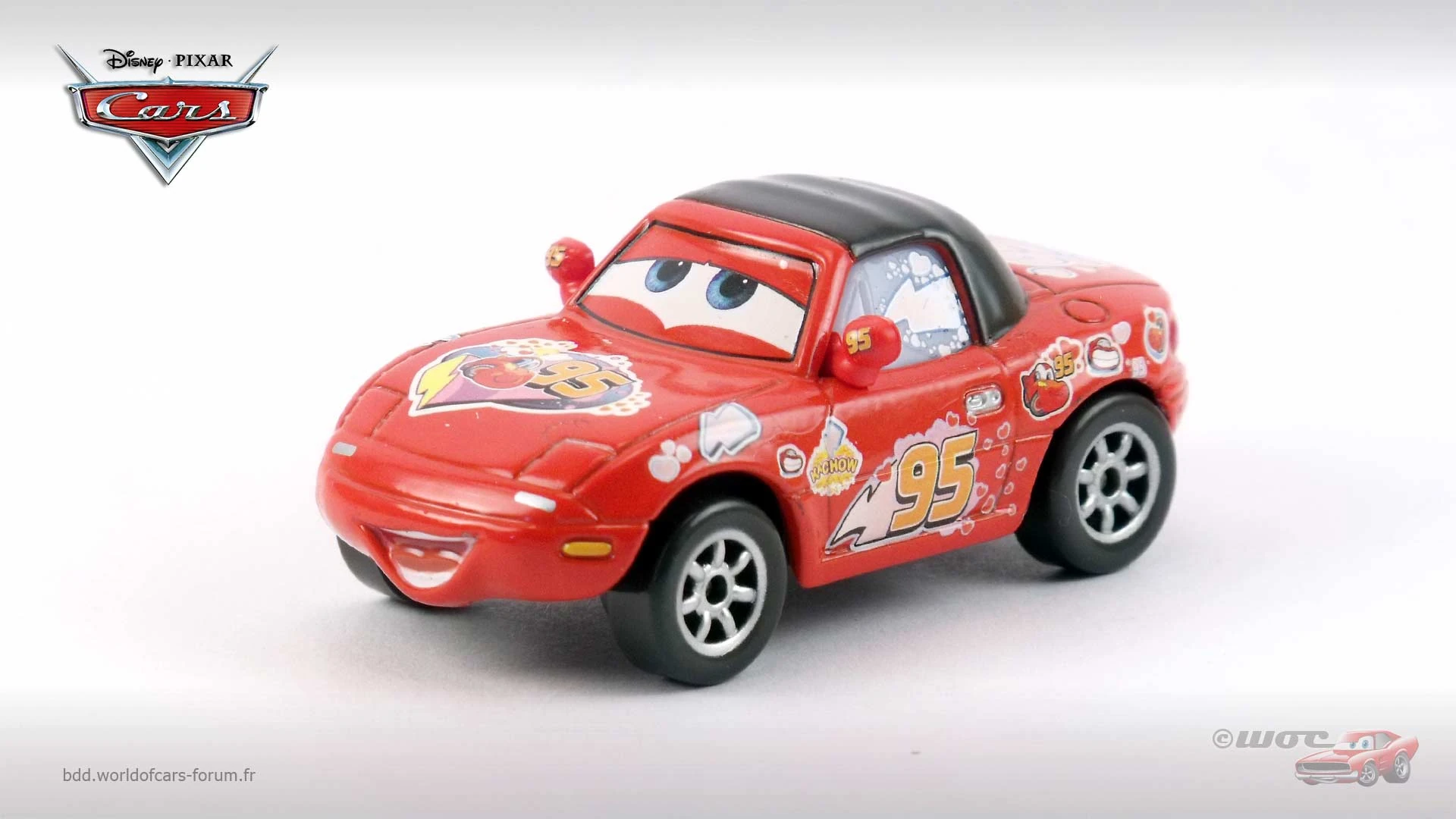 Superfan Tia die-cast